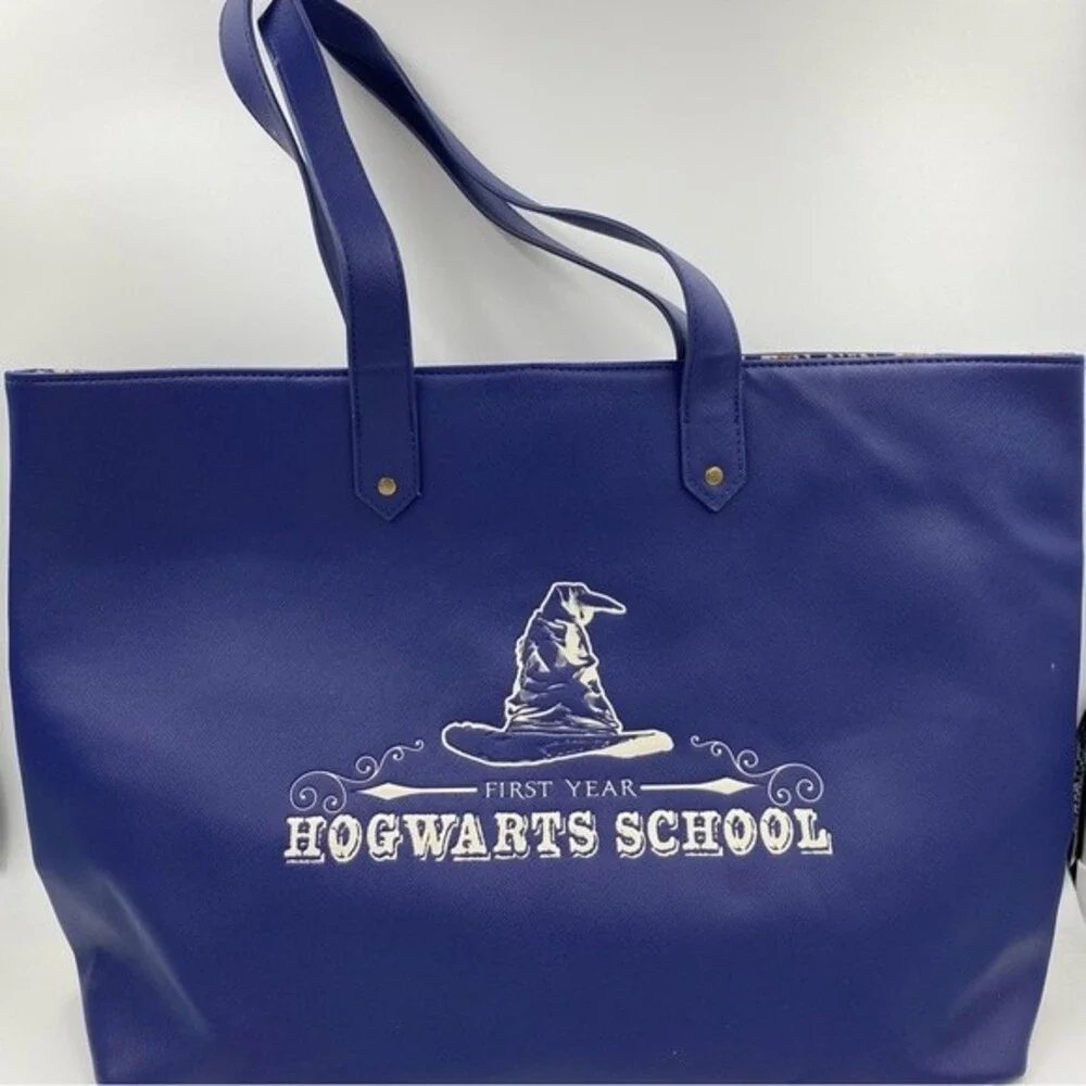 Loungefly Retired Harry Potter Hogwarts Tote‎ Bag Purse
